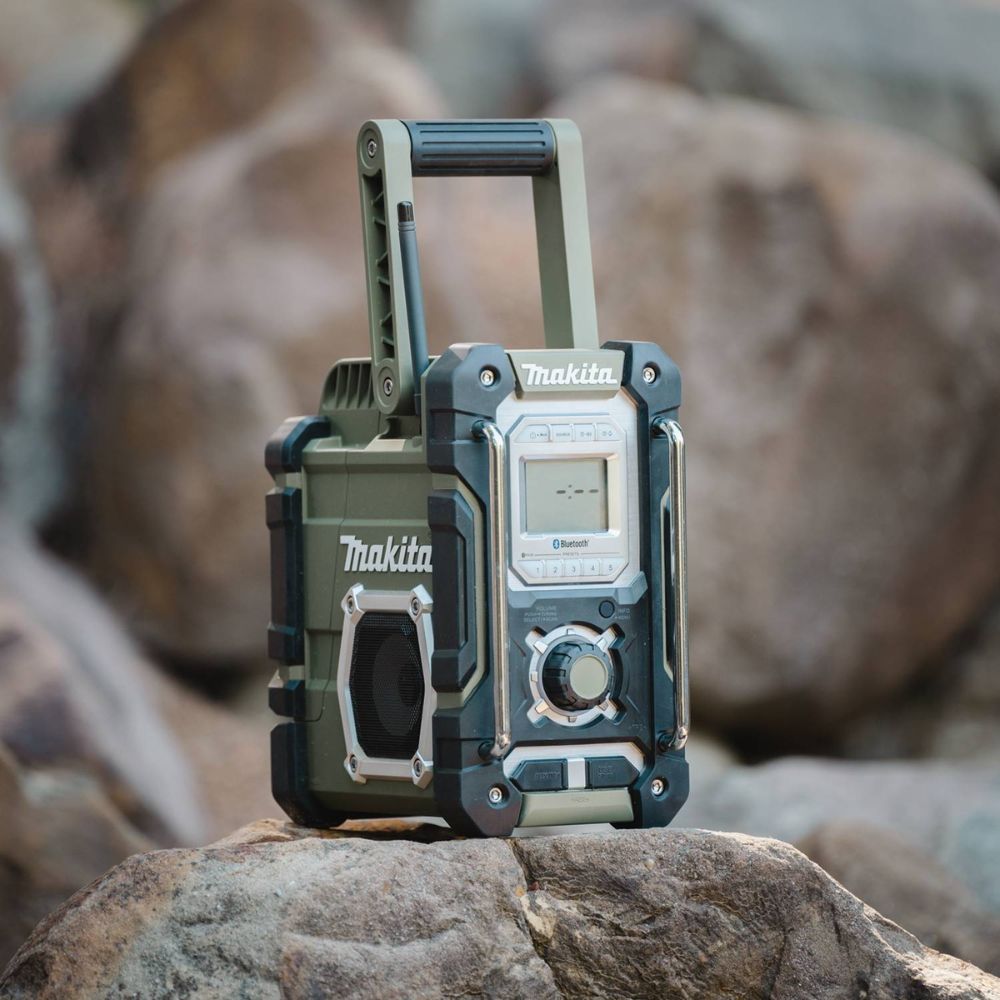 Makita ADRM06 Outdoor Adventure 18V LXT Bluetooth Radio