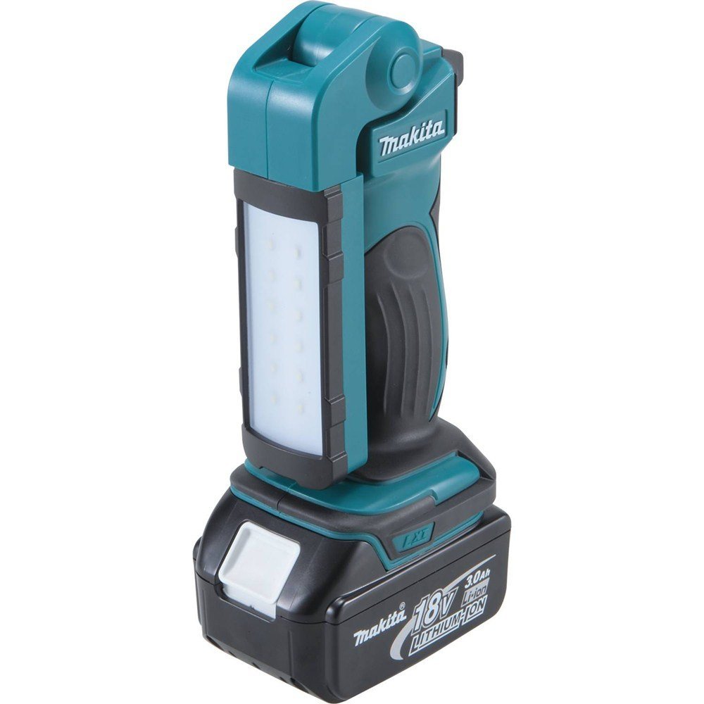 Makita DML801 18V LXT Lithium-Ion Cordless 12 LED Folding / Swiveling Head Flashlight (Bare)