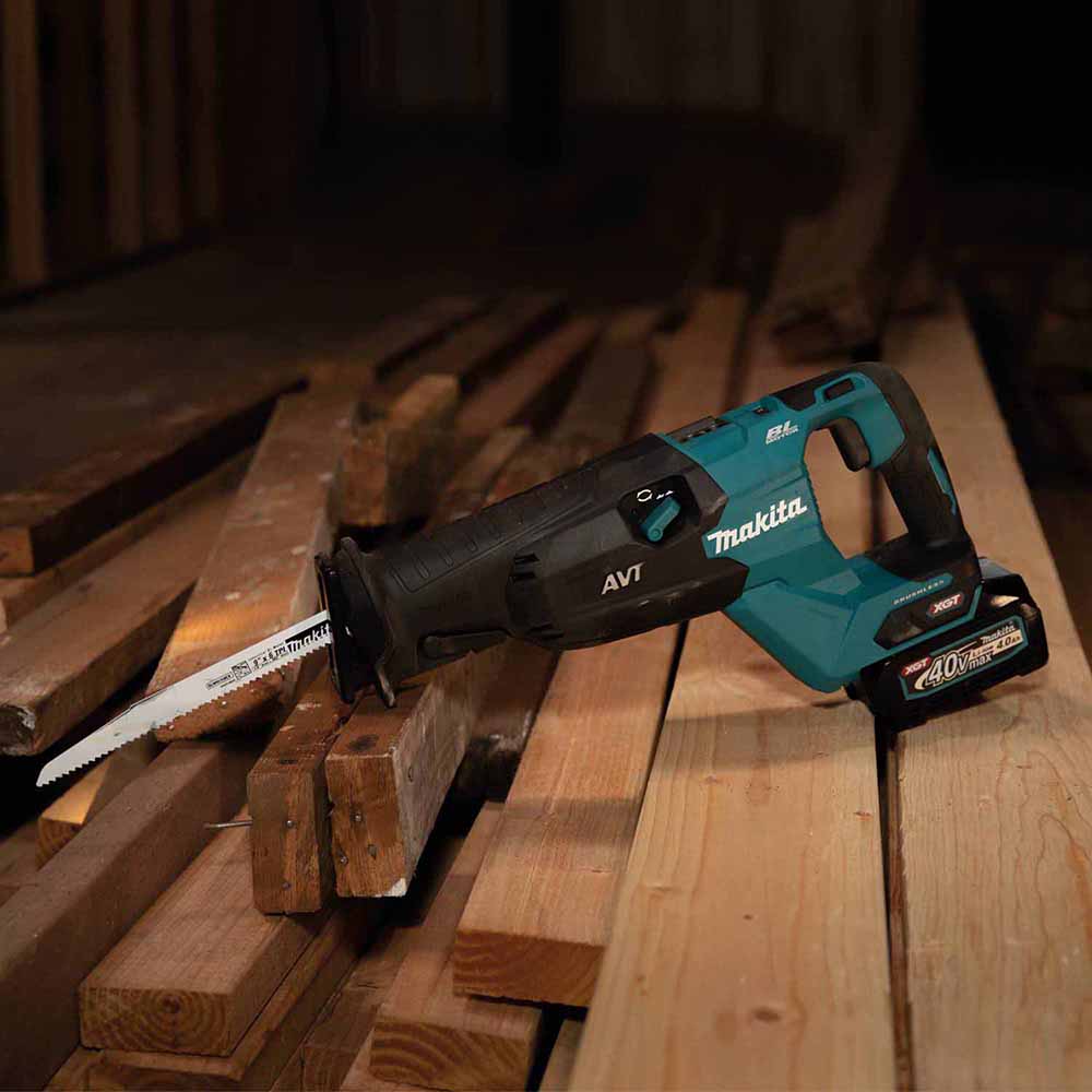 Makita GRJ02M1 40V max XGT Brushless Cordless AVT Orbital Reciprocating Saw Kit (4.0Ah)