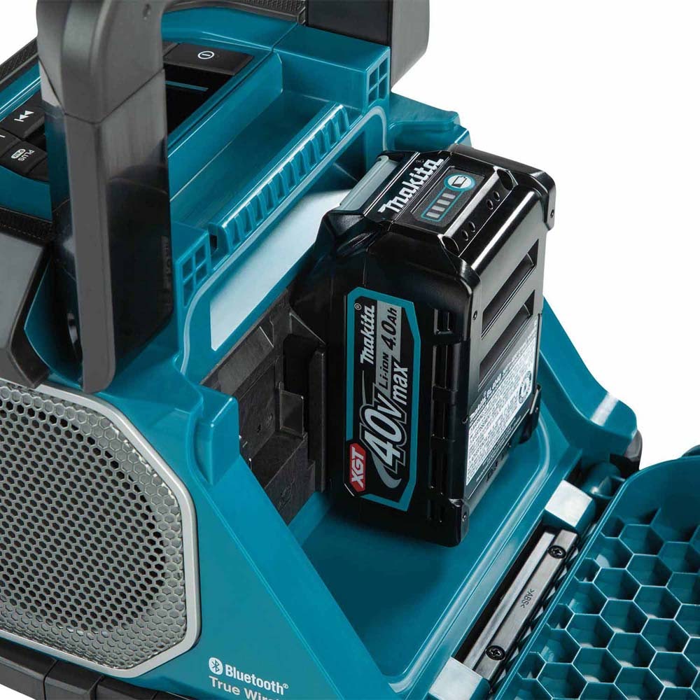 Makita GRM05 40V max XGT / 18V LXT Lithium?Ion Cordless/Corded Bluetooth Job Site Speaker (Tool Only)