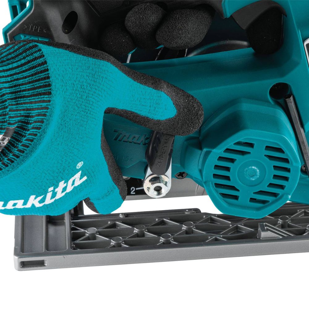 Makita GSH05Z 40V max XGT Brushless Cordless 6-1/2" Circular Saw, AWS Capable, Tool Only