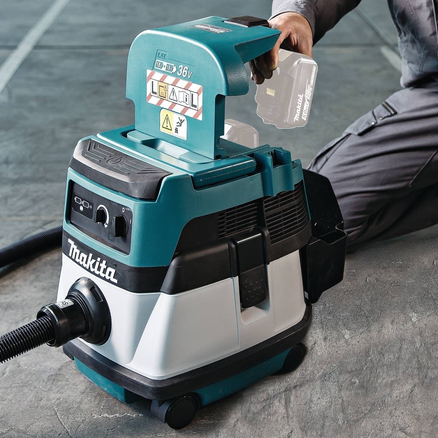 Makita XCV04Z 18V X2 LXT Li-Ion Cordless 2.1 Gallon Dry Vacuum Bare Tool