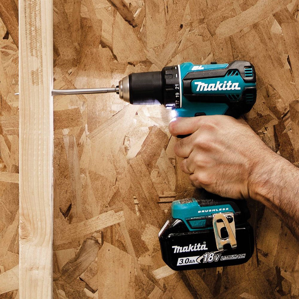 Makita XFD131 18V LXT Compact Brushless 1/2 in. Driver-Drill Kit (3.0Ah)