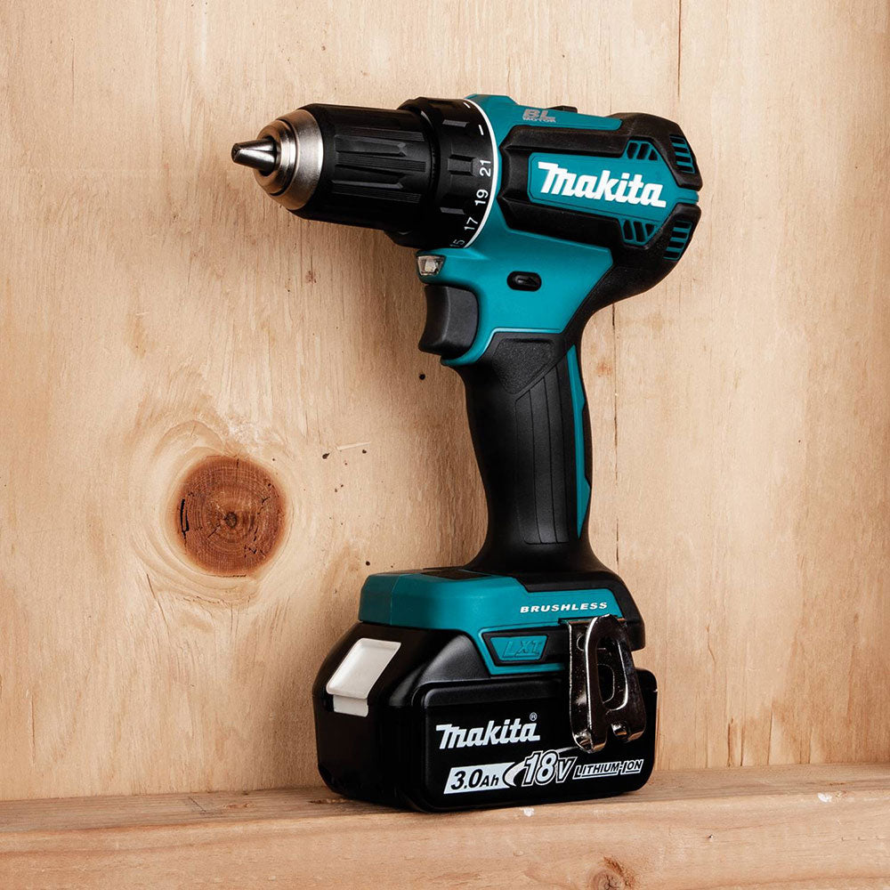 Makita XFD131 18V LXT Compact Brushless 1/2 in. Driver-Drill Kit (3.0Ah)