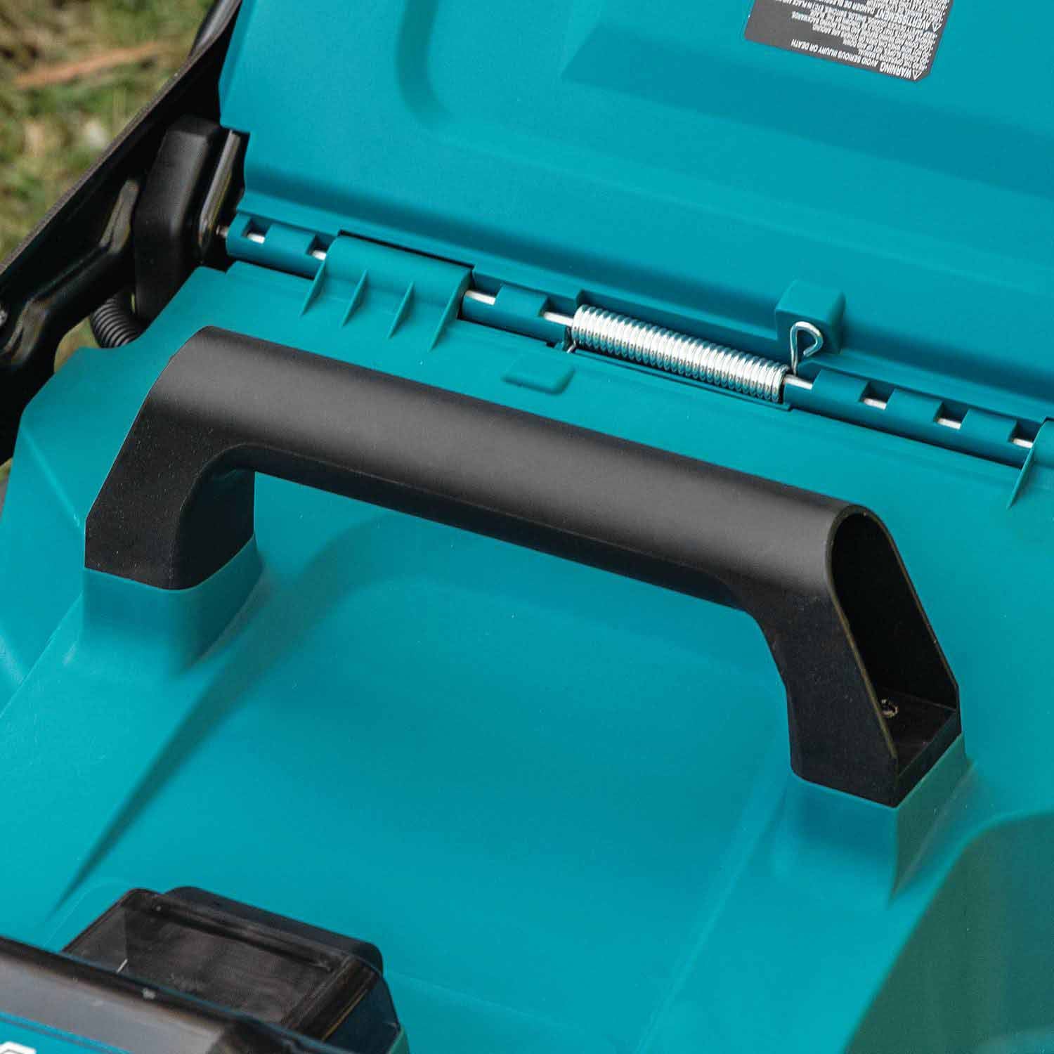 Makita XML11CT1 36V (18V X2) LXT® 21" Self-Propelled Lawn Mower Kit