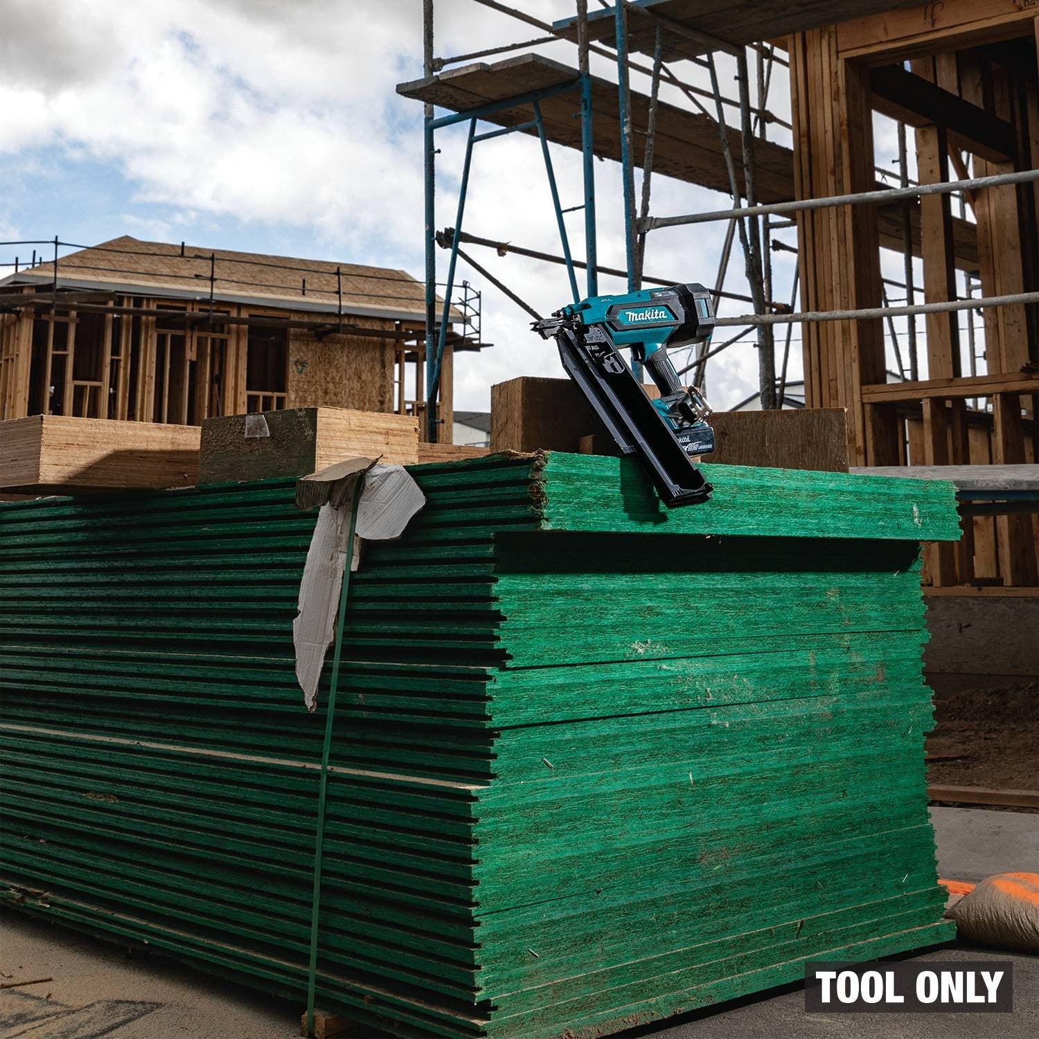 Makita XNB03Z 18V LXT Cordless 21 Degree Full Round Head 3-1/2" Framing Nailer (Tool Only)