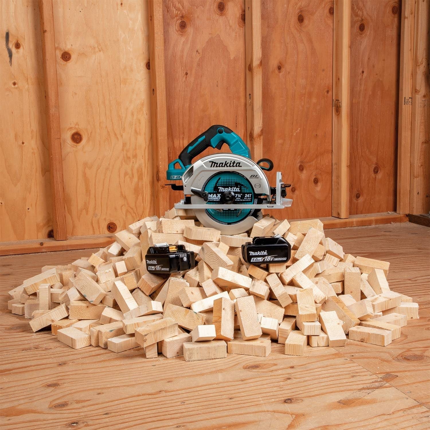 Makita XSH06PT 18V X2 LXT Lithium-Ion (36V) Brushless 7-1/4" Circular Saw